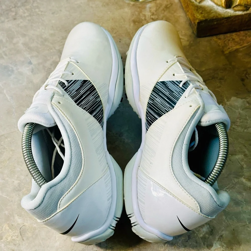 Nike elevate your